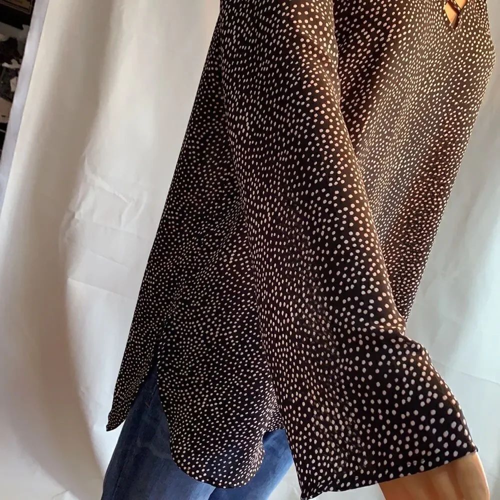 Express Medium 100% Polyester Long Tunic Top - Picture 4 of 11